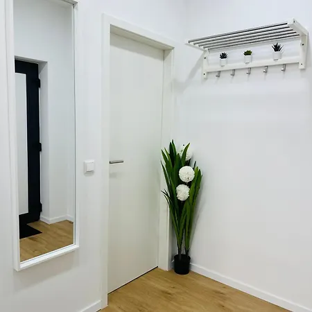 Doppelzimmer 4 * 풀하임